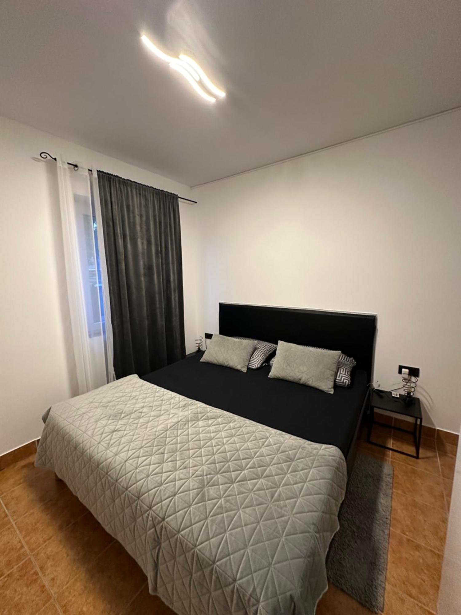 Apartmani Vernissage بيوغْغاد نا موغو المظهر الخارجي الصورة